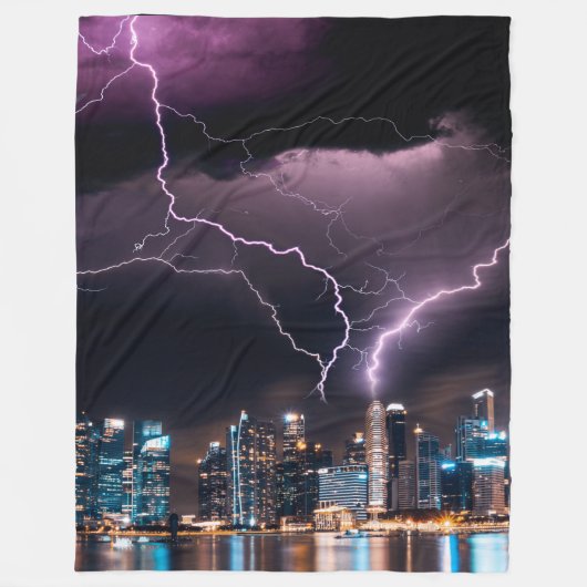 BLIKSEMINSLAG FLEECE DEKEN (Voorkant)