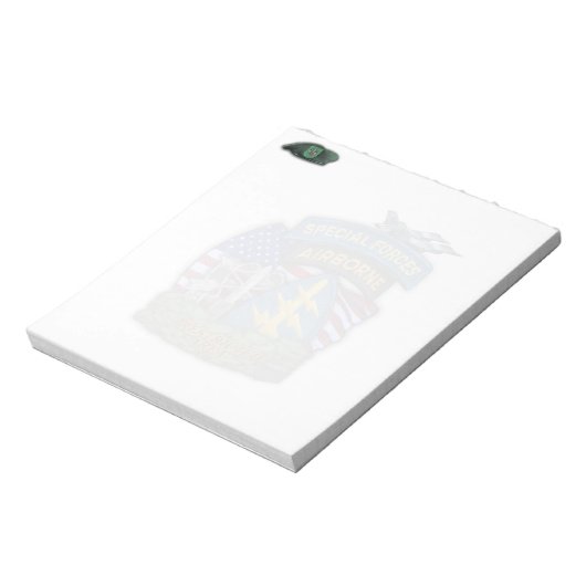 Bloc-note 10e Batterie de bérets verts des Forces spéciales  (Tourné)