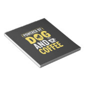 Bloc-note Amateur de café chien propulsé par le design (Incliné)
