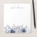 Bloc-note Aquarelle bleu floral personnalisé<br><div class="desc">Élégant bloc-notes floral moderne avec des fleurs d'aquarelle bleu poussiéreux comme les roses,  les anémones et le feuillage avec calligraphie manuscrite.</div>
