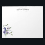 Bloc-note Aquarelle florale moderne et moderne violet<br><div class="desc">Bloc-notes pour bureau à l'aquarelle moderne violet élégant Le design est composé de fleurs d'aquarelle peintes à la main,  violet et violet.</div>