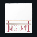 Bloc-note Ballet Ballerina Classe de danse Studio Professeur<br><div class="desc">Le Bloc-notes présente une illustration originale d'une barre de ballet. Personnalisez simplement avec le nom de votre professeur de danse préféré pour un cadeau unique !</div>