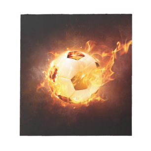 Bloc-note Ballon de football du football sur le feu