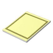 Bloc-note Bandes diagonales minces en noir et jaune (Tourné)