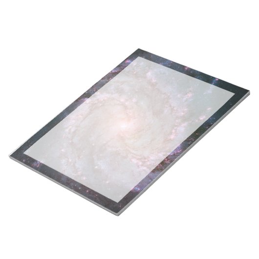 Bloc-note Barred Spiral Galaxy Messier 83. (Incliné)