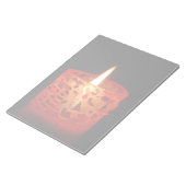 Bloc-note Bougie sur un arrière - plan noir (Incliné)