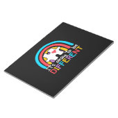 Bloc-note Ça Va Être Une Sensibilisation sur l'autisme Diffé (Incliné)