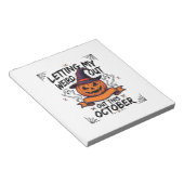 Bloc-note Chemise drôle d'Halloween avec des fantômes de cit (Incliné)