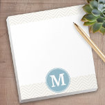 Bloc-note Chevrons Pastel Bleu et Linge Monogrammes personna<br><div class="desc">Un motif à la mode et géométrique aux couleurs neutres et subtiles.</div>