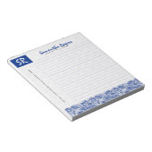 Bloc-note Dentelle florale bleu monogramme et Damas blancs 2 (Incliné)