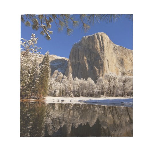 Bloc-note El Capitan se reflète dans la rivière Merced à (Devant)