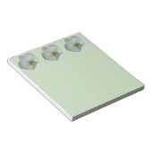 Bloc-note Élégante floraison d'orchidées blanches (Incliné)