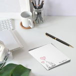 Bloc-note Eléphants mignonne mère nom enfant<br><div class="desc">Deux mignons éléphants en caricature tenant des ballons en forme de coeur rose dans leur coffre. Arrière - plan blanc.  Modèle pour votre nom,  lettres gris foncé</div>