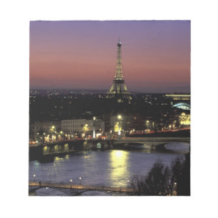 Bloc-note Europe, France, Paris, Vue du coucher de soleil su