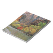 Bloc-note Feuillage d'automne le long de la rivière Virgin p (Tourné)