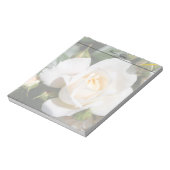 Bloc-note fleurs de rose blanches assez pures. amour, romanc (Tourné)