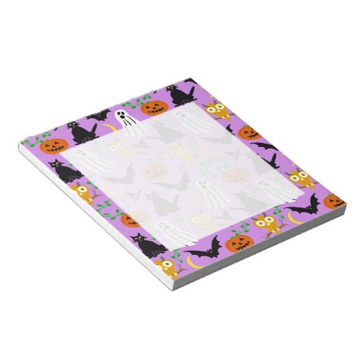 Bloc-note Halloween thème collage toss Motif violet (Incliné)