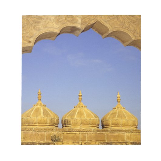 Bloc-note Inde, Rajasthan, Jaisalmer. Dômes en grès (Devant)
