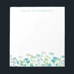Bloc-note Joli bleu turquoise Aquarelle Floral avec nom<br><div class="desc">Belle aquarelle de fleurs délicates en bleu turquoise,  personnalisée avec votre nom.</div>