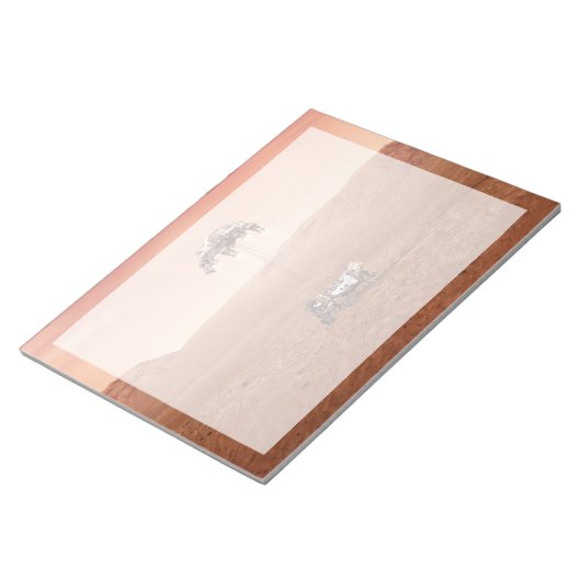 Bloc-note La Persévérance Arrive En Toute Sécurité Sur Mars. (Incliné)