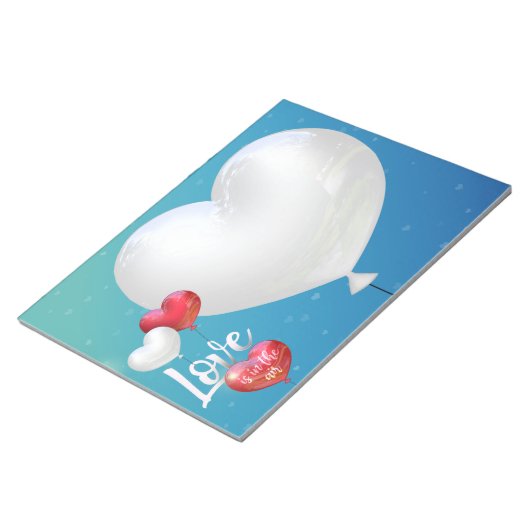 Bloc-note L'Amour Est Dans Les Ballons De La Saint-Valentin (Incliné)