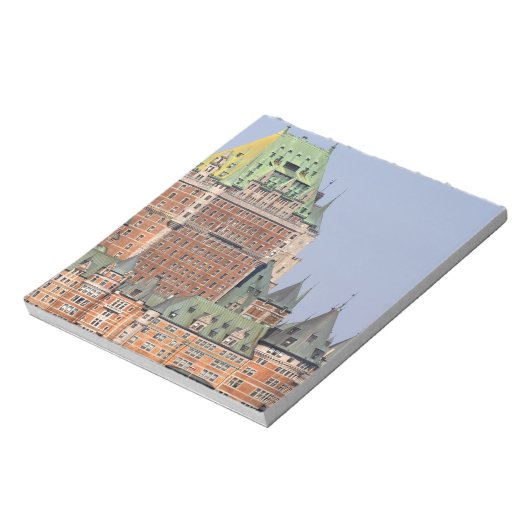 Bloc-note Le Château Frontenac à Québec, Canada. (Tourné)