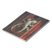 Bloc-note lézard gris sur bois usé (Tourné)