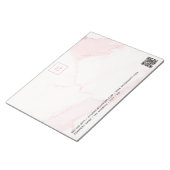Bloc-note Marbre rose clair QR code logo de l'entreprise (Incliné)