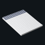 Bloc-note Marine Bleu Classique En vichy Vérifier Plaid<br><div class="desc">Tendance estivale moderne,  pique-nique en vichy motif tartan plaid dans les couleurs bleu marine et blanc.</div>