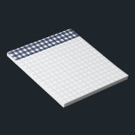 Bloc-note Marine Bleu Classique En vichy Vérifier Plaid<br><div class="desc">Tendance estivale moderne,  pique-nique en vichy motif tartan plaid dans les couleurs bleu marine et blanc.</div>