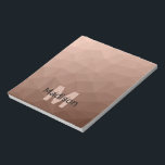 Bloc-note Mocha Brown motif de maillage géométrique Monogram<br><div class="desc">Monogramme Personnalisez la papeterie de bureau de l'école de bloc-notes avec votre initiale et votre nom personnalisés. Maille géométrique triangulaire avec dégradé foncé foncé clair.</div>