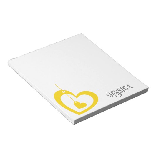 Bloc-note Moderne élégant Simple Coeur Jaune Monogramme (Incliné)