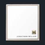 Bloc-note Monogramme d'or en lin beige personnalisé<br><div class="desc">Élevez votre collection de papeterie avec ce bloc-notes personnalisé avec une initiale en monogramme d'or métallique brossé et votre nom dans la typographie de bloc classique. Le design est encadré dans un imprimé de lin beige sophistiqué, ce qui en fait l'accessoire parfait pour tout espace de travail. Ce bloc-notes contient...</div>