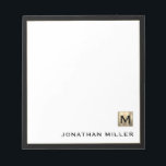 Bloc-note Monogramme d'or personnalisé noir blanc<br><div class="desc">Élevez votre jeu de papeterie avec ce bloc-notes monogrammé avec typographie classique et un monogramme médaillon d'or brossé et garniture noire. Le bloc-notes comprend de l'espace pour votre nom ou votre texte personnalisé, ce qui le rend parfait pour un usage personnel ou professionnel. Utilisez-le pour noter les notes, les idées...</div>