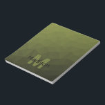 Bloc-note Monogramme du motif de maillage géométrique vert d<br><div class="desc">Monogramme Personnalisez la papeterie de bureau de l'école de bloc-notes avec votre initiale et votre nom personnalisés. Maille géométrique triangulaire avec dégradé vert foncé clair de l'armée.</div>