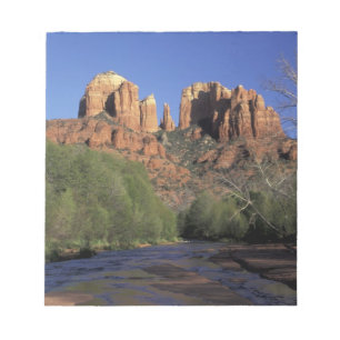 Bloc-note NA, États-Unis, Arizona, Sedona. Cathedral Rock et