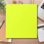 Bloc-note Neon Chartreuse couleur solide | Couleur tendance<br><div class="desc">Neon Chartreuse couleur solide | Couleurs néon | Conception classique | Produit élégant | Couleurs tendance | Style et mode | Conception professionnelle</div>