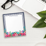 Bloc-note Nom de l'arrangement floral de Boho vibrant<br><div class="desc">Bloc-notes floral avec un bel arrangement de fleurs bohèmes en rose et bleu. Ajoutez votre nom en lettres bleu marine moderne.</div>