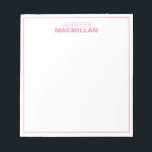 Bloc-note Nom moderne Monogramme encadré rose personnalisé<br><div class="desc">Ce bloc-notes moderne dispose d'un simple monogramme à deux lignes et d'un cadre mince. Utilisez le formulaire modèle pour ajouter votre personnalisation.</div>