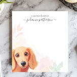 Bloc-note Nom personnalisé du chien Dachshund long mignon<br><div class="desc">Montrez votre amour pour les dachshunds avec cet adorable bloc-notes personnalisé ! Une charmante illustration d'un dachshund aux cheveux longs, aux yeux grands et âmes, regarde du coin inférieur gauche. L'arrière - plan doux et neutre garde l'accent sur le petit sucré. Customisez ce bloc-notes avec votre propre texte. Idéal pour...</div>