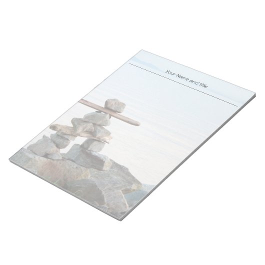 Bloc-note Piège rocheux près de la plage. photo de Hao zhang (Incliné)