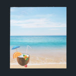 Bloc-note Plage tropicale, Ciel Bleu, Sable Océan, Cocktail<br><div class="desc">Cette image montre des cocktails de noix de coco sur une adorable plage tropicale. Parfait pour ceux qui aiment les vacances tropicales et rêvent d'eaux turquoise et de plages de sable blanc et de cocktails.</div>