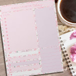 Bloc-note Plan quotidien Pink Floral Notes Repas à faire Lis<br><div class="desc">Personnalisé Daily Planner en rose féminin et lilas floral avec des sections pour votre liste de choses à faire,  notes,  repas et rendez-vous ou rappels. Ce bloc-notes déchiré est imprimé sur chaque page pour vous dernier pendant 40 jours.</div>