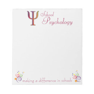 Bloc-note Psychologie d'école faisant un bloc - notes de