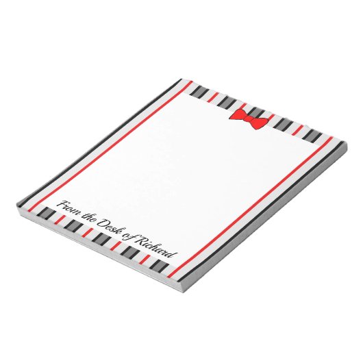 Bloc-note Rayures Et Un Nœud Papillon Rouge (Tourné)