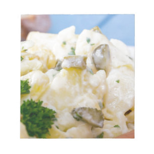 Bloc-note Salade de pommes de terre avec saucisses et moutar