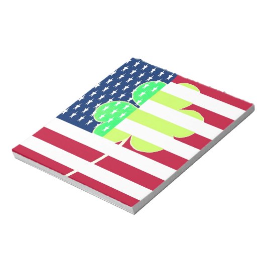 Bloc-note Shamrock du drapeau irlandais américain Clover St. (Tourné)