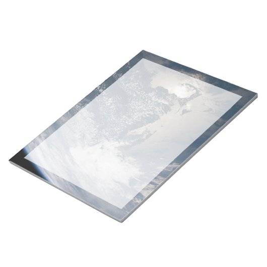 Bloc-note Soleil Sur Les Eaux De La Terre. (Incliné)