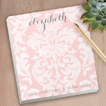 Bloc-note Suite Pastel Coral et Grey Damask pour femmes<br><div class="desc">Une belle pêche et un design féminin qui est parfait pour n'importe quelle petite fille ou même une mariée. Si vous avez besoin de déplacer des éléments,  cliquez sur la zone de conception pour apporter des modifications.</div>