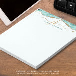 Bloc-note Tourquoise Agate Gold Parties scintillant Script M<br><div class="desc">Élégant, élégant bloc-notes personnalisé avec agate turquoise, turquoise accentué avec des veines de parties scintillant en faux or et des taches d'or brillent avec vos initiales ou monogramme en script de calligraphie sophistiqué avec des swashes et nom en or et turquoise. MODIFICATIONS : Modifiez le style, la couleur, la taille...</div>